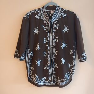Vintage Brown Embroidered Tunic with White Floral Design
